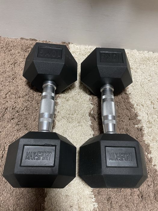 Гантели шестигранные 2 шт по 10 кг