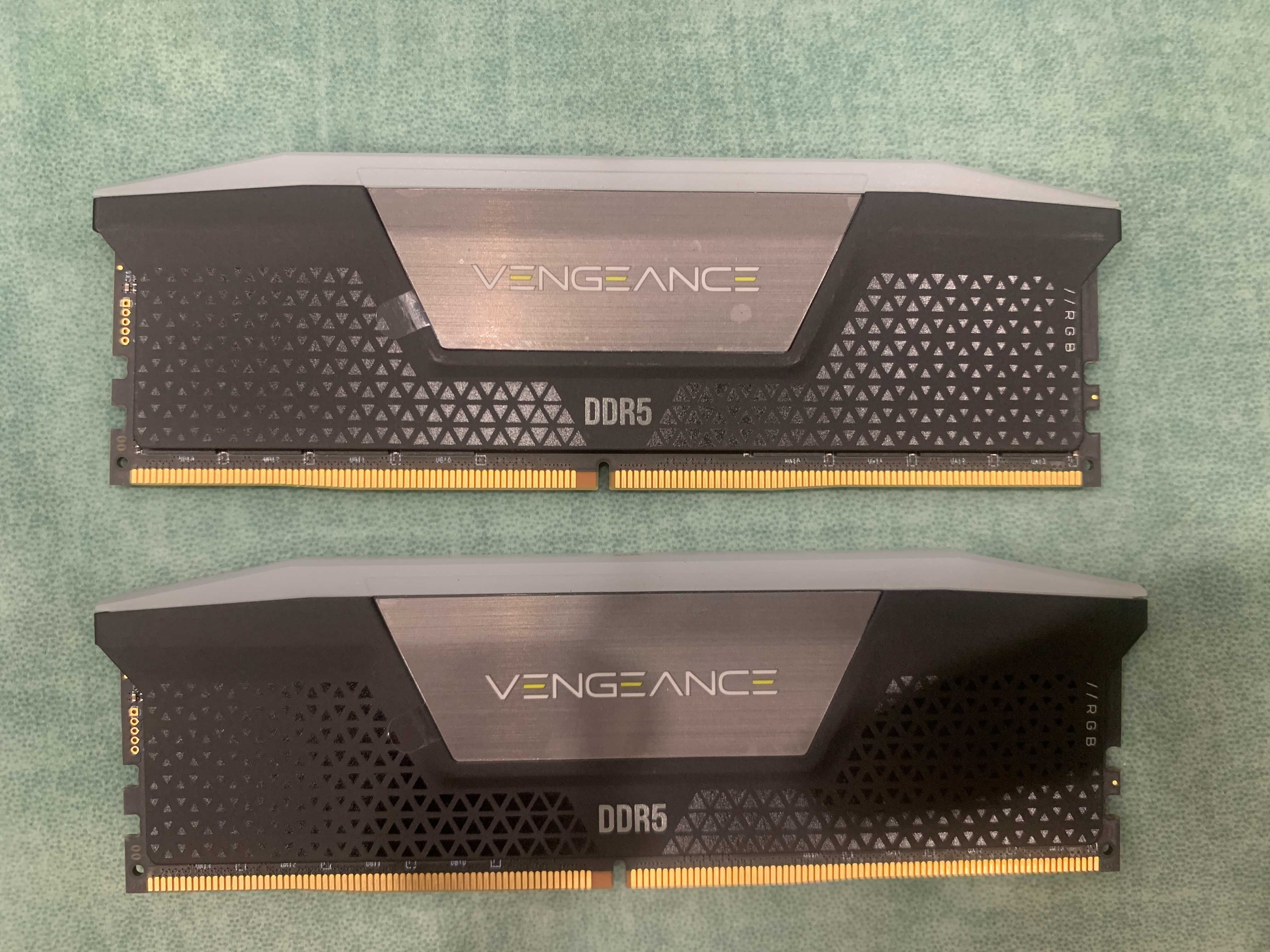 Пам'ять для ПК Corsair 96GB (2x48GB) DDR5 6000 MHz Vengeance RGB