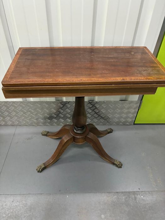 Mesa de jogo (anos 70)
