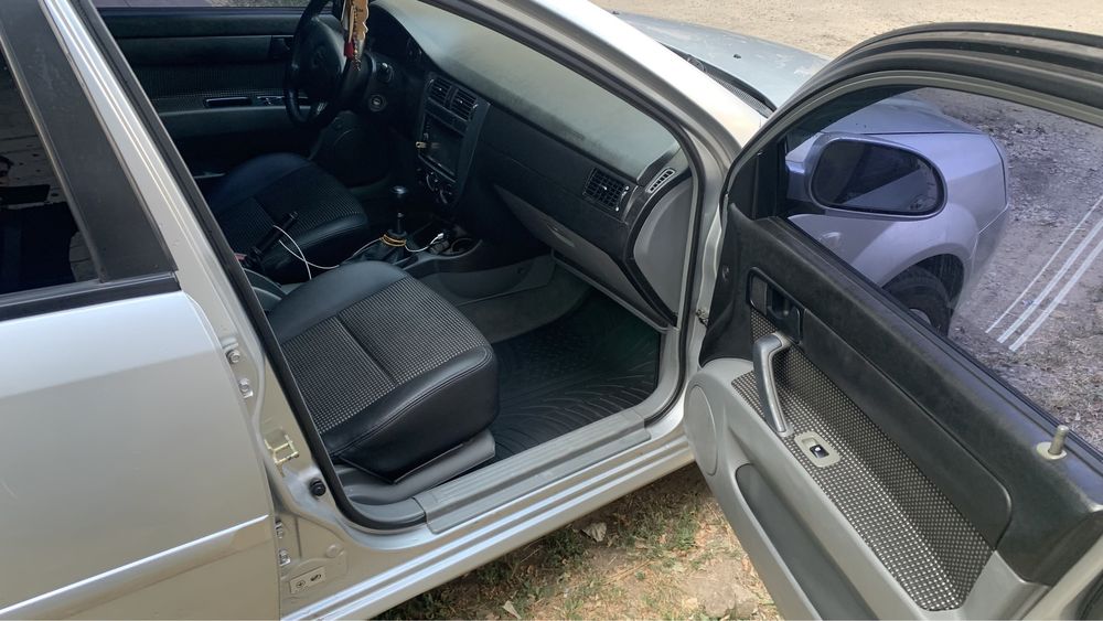 Chevrolet Lacetti SX 1.6