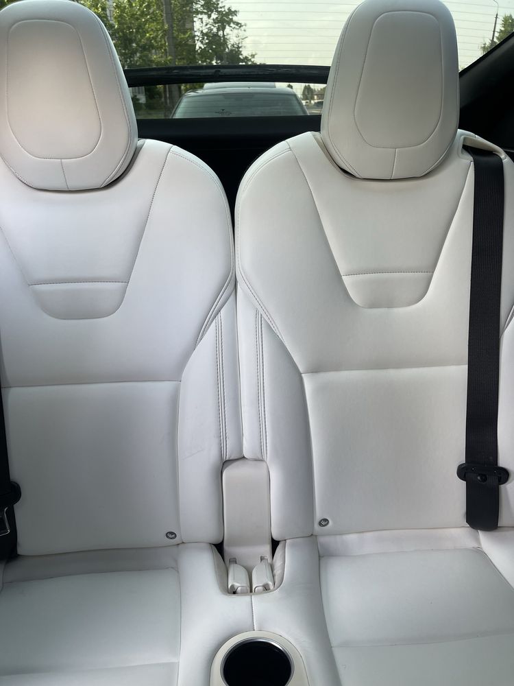 Tesla model X 90D dual motor