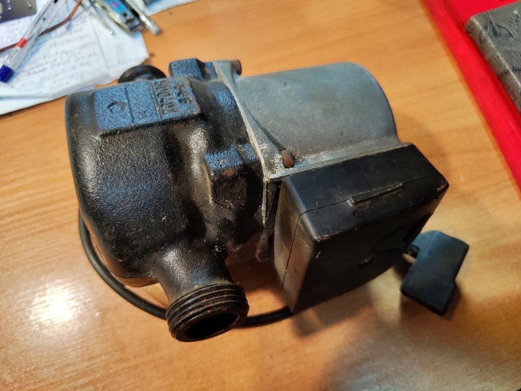 Циркуляционный насос GRUNDFOS
