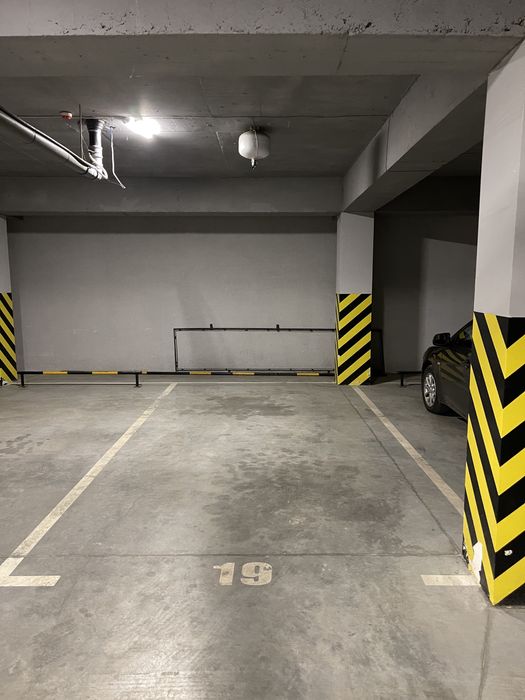 Продам підземне паркомісце. Паркоместо. Паркінг