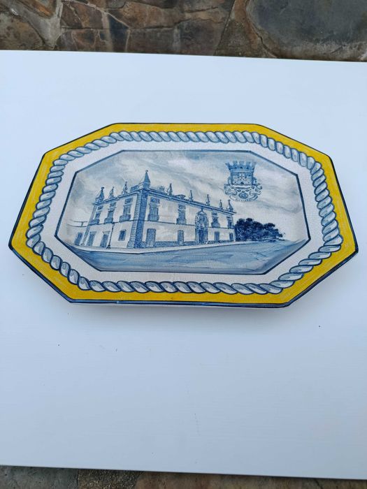 Travessa Santarém cerâmica Caldas da Rainha 37,5 cm Assinada