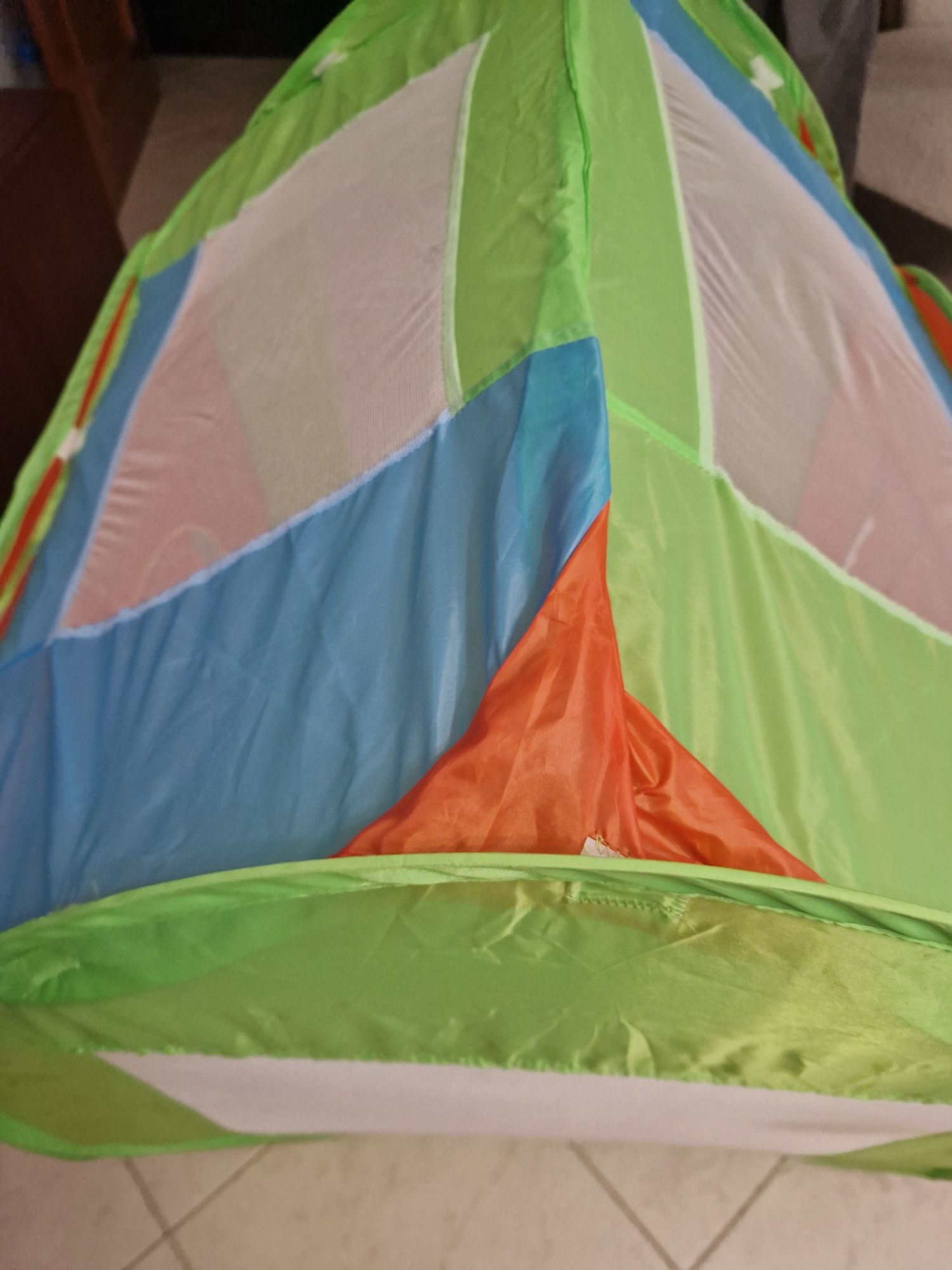 Tenda de/para brincar