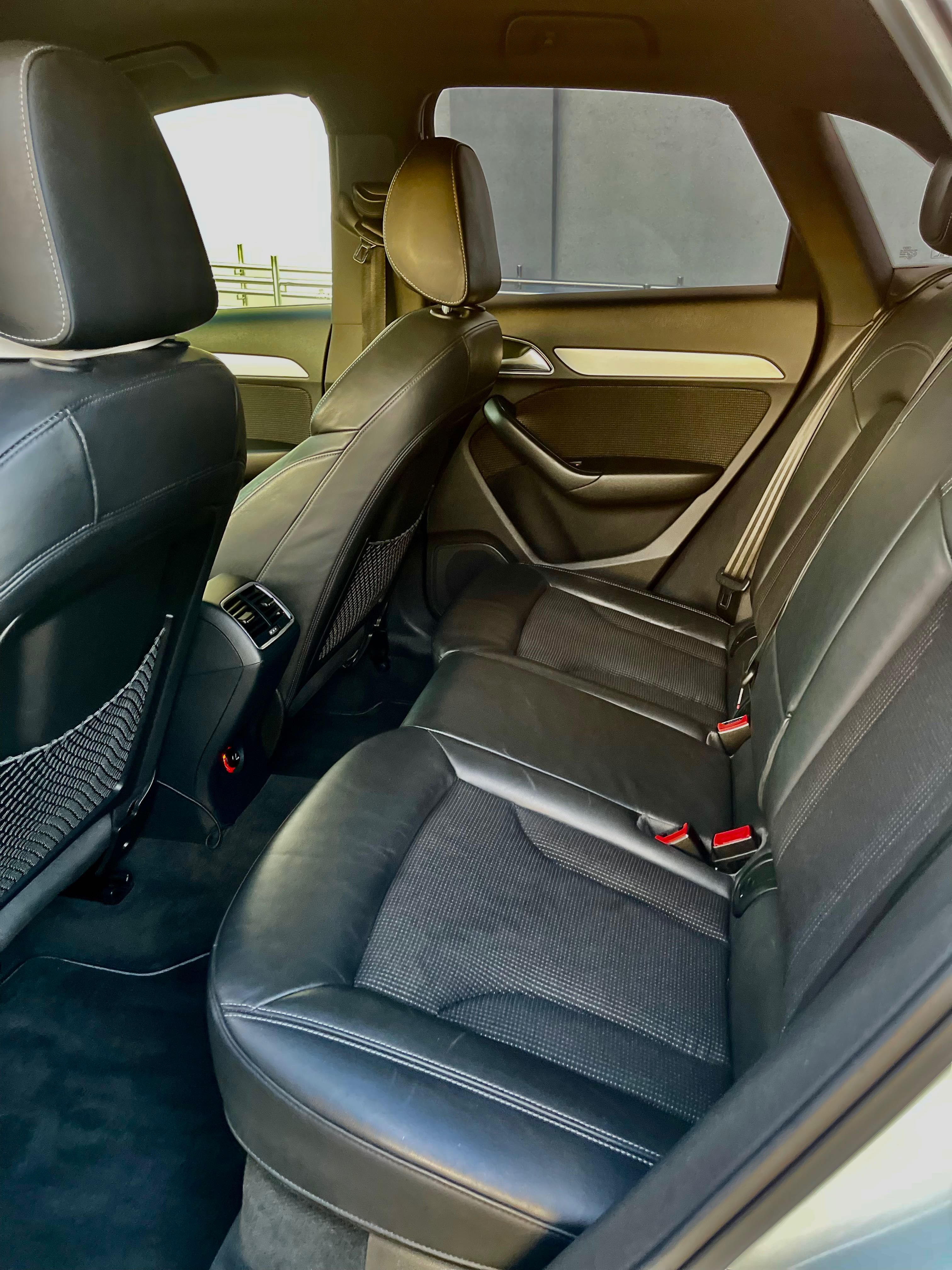Audi Q3 2012 automat