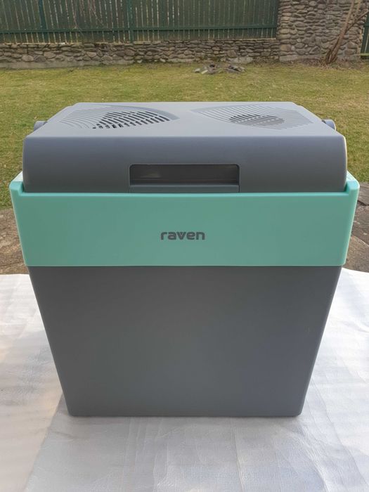 Lodówka Turystyczna 28L RAVEN ELT001X Samochodowa 12/230V