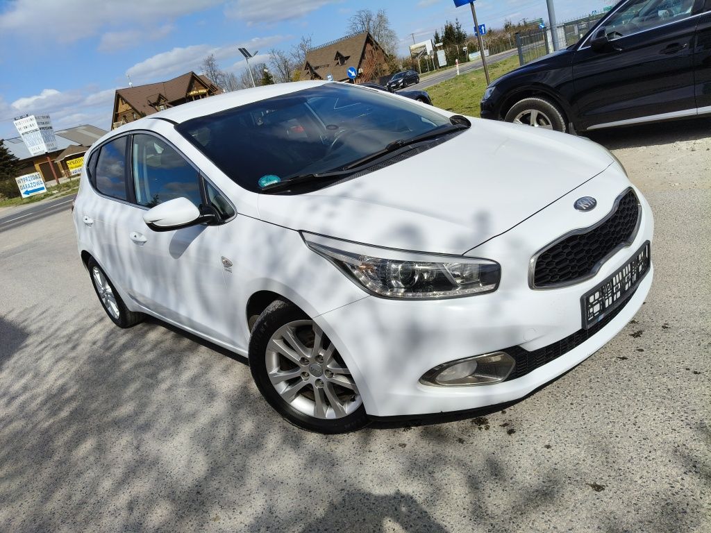 Kia cee'd 1.6 CRDi Dream Team *** 128KM *** Zadbana *** Niemcy