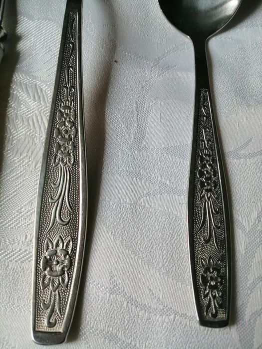 Zestaw sztućców z PRL-u