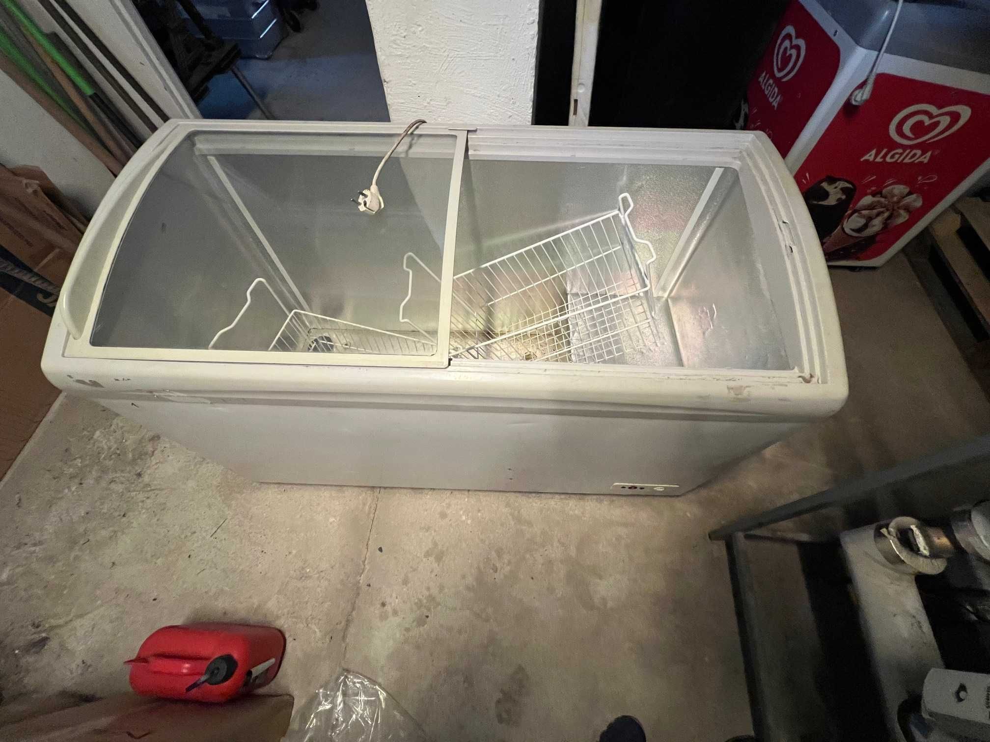 Zamrażarka skrzyniowa do lodów 338L, przesuwne szyby, sprawna