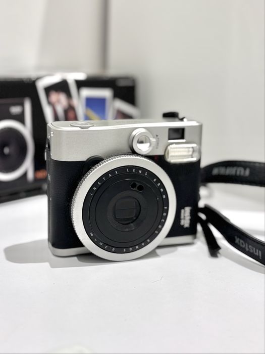 Aparat natychmiastowy FujiFilm Instax Mini 90 Neo Classic retro vintag