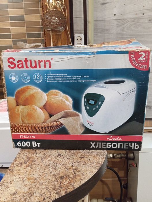 Продается хлебопечка новая