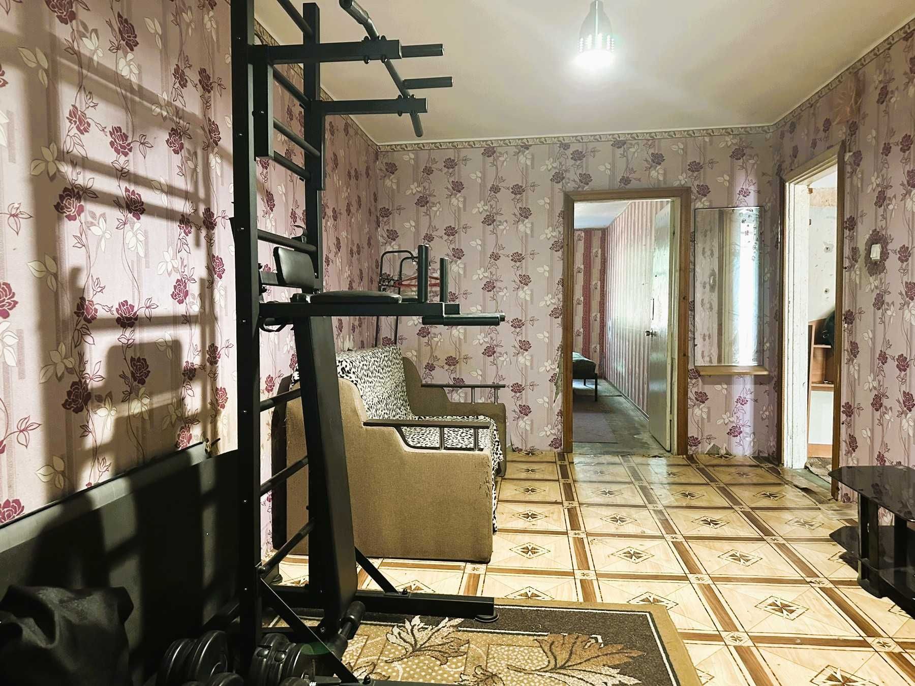 Продам 2 комн. квартиру по срочной цене