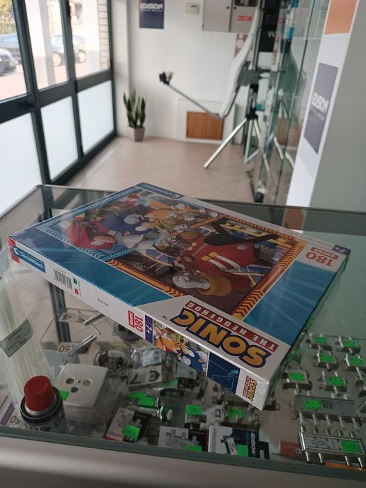 Puzzle Clementoni Sonic Superpuzzle Supercolor 48,5x33,5cm 180 peças