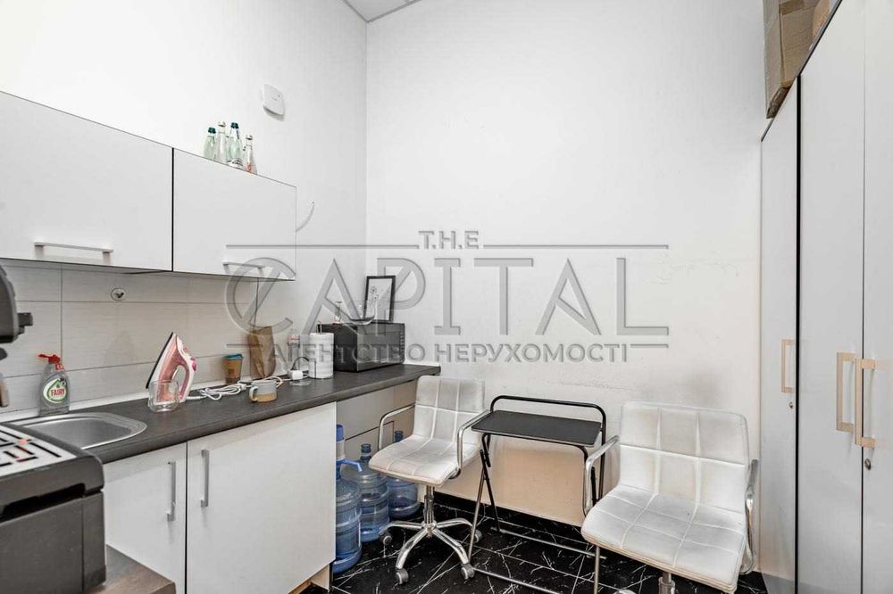 Продаж / Стоматологічна клініка / 156 м2 / вул. Генерала Шаповала, 2