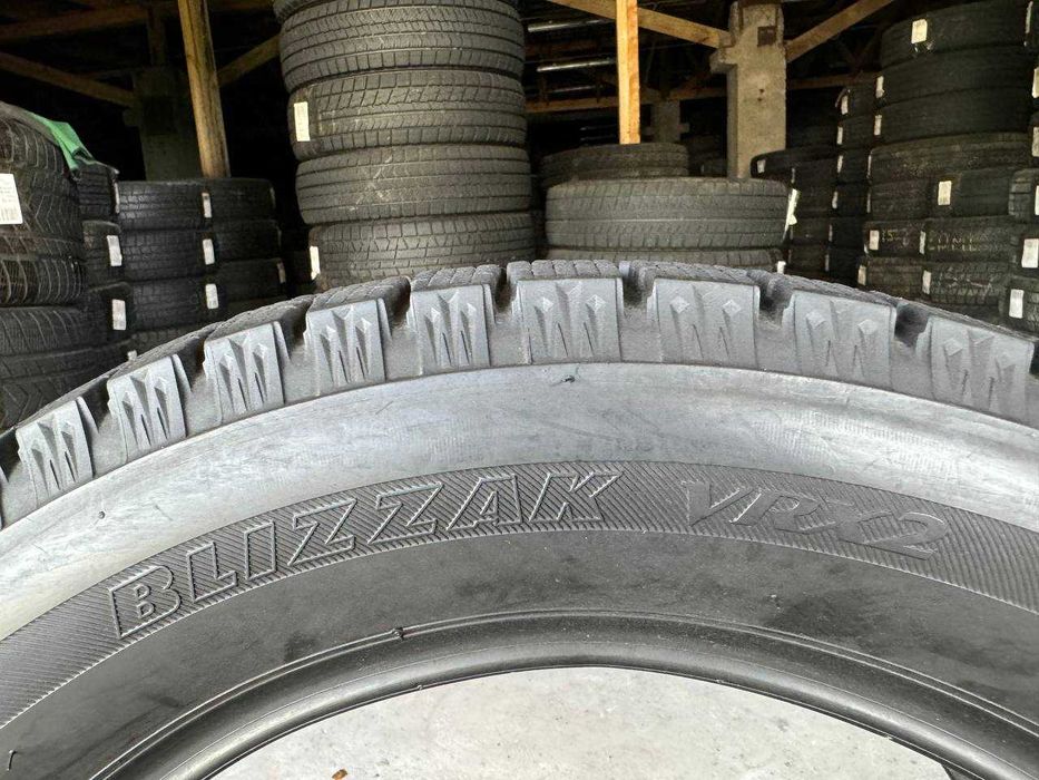 Шини зимові 205/55 R16 BRIDGESTONE BLIZZAK VRX2 (8+mm 95%)
