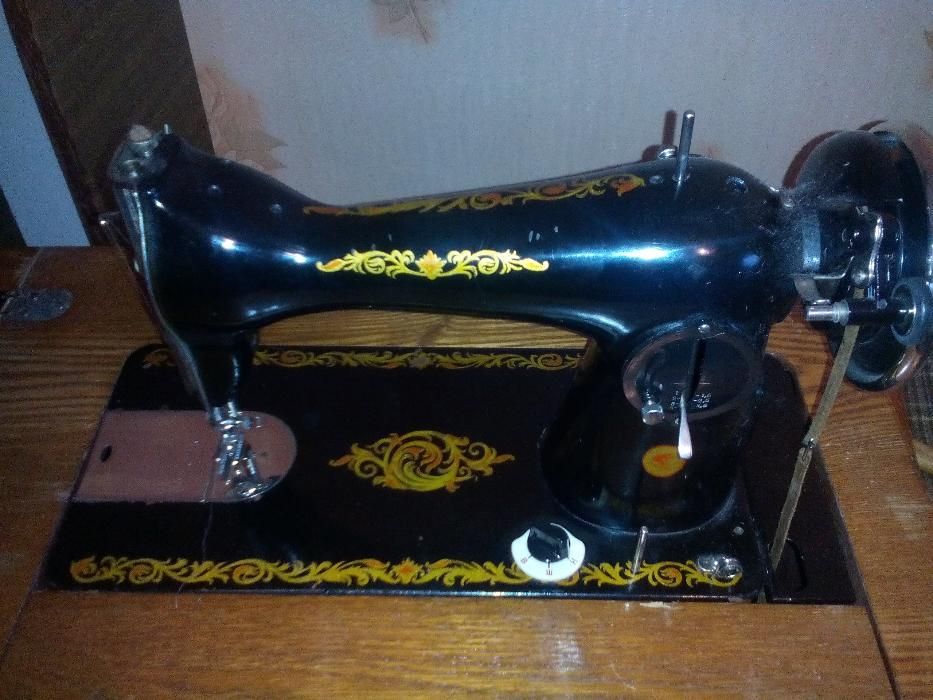 Швейная машинка ПМЗ им. Калинина