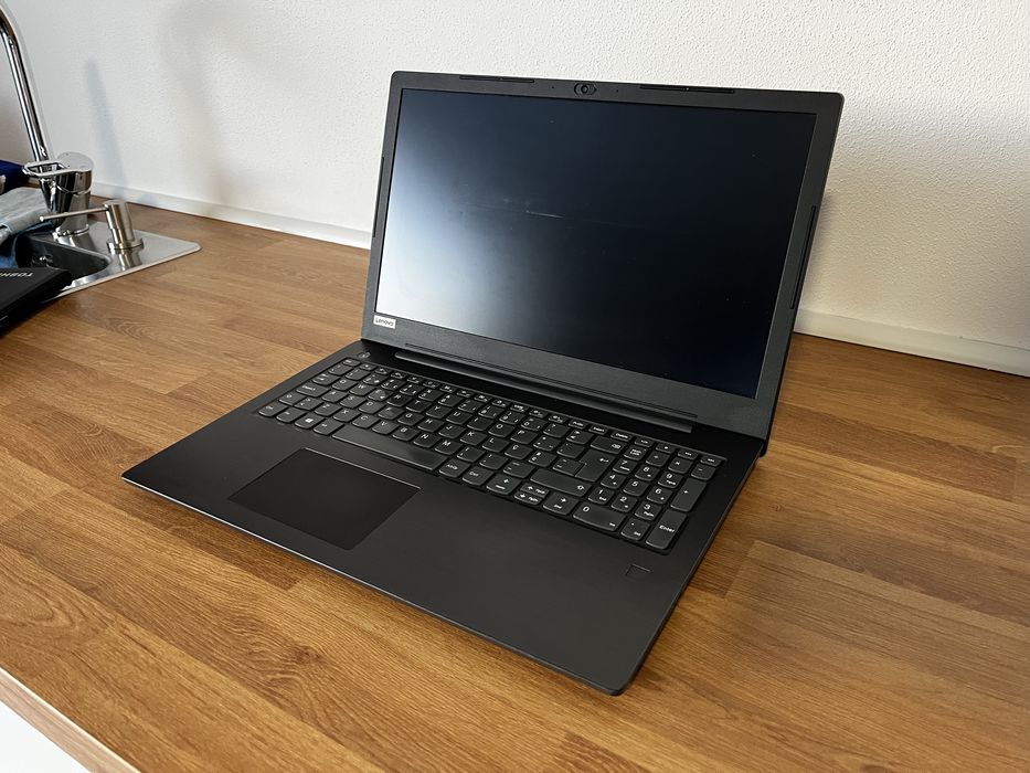 Lenovo V330 12Gb RAM 256 SSD