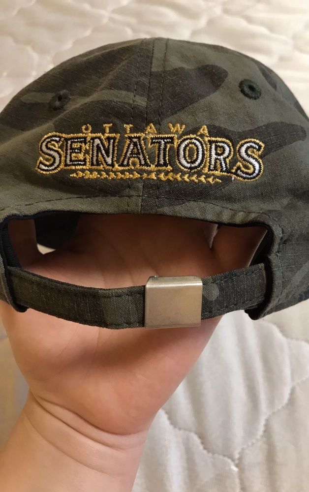 Кепка adidas,nhl,senators,милитари