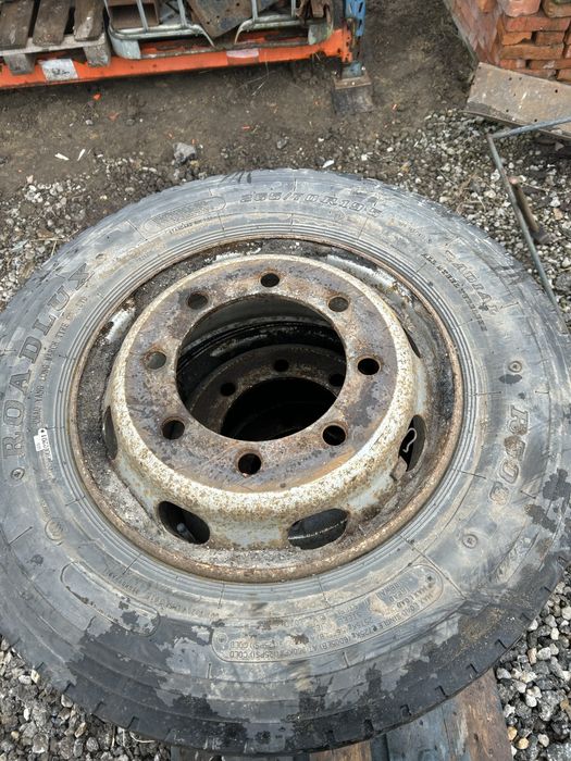 Kola napedowe komplet 265/70R19.5
