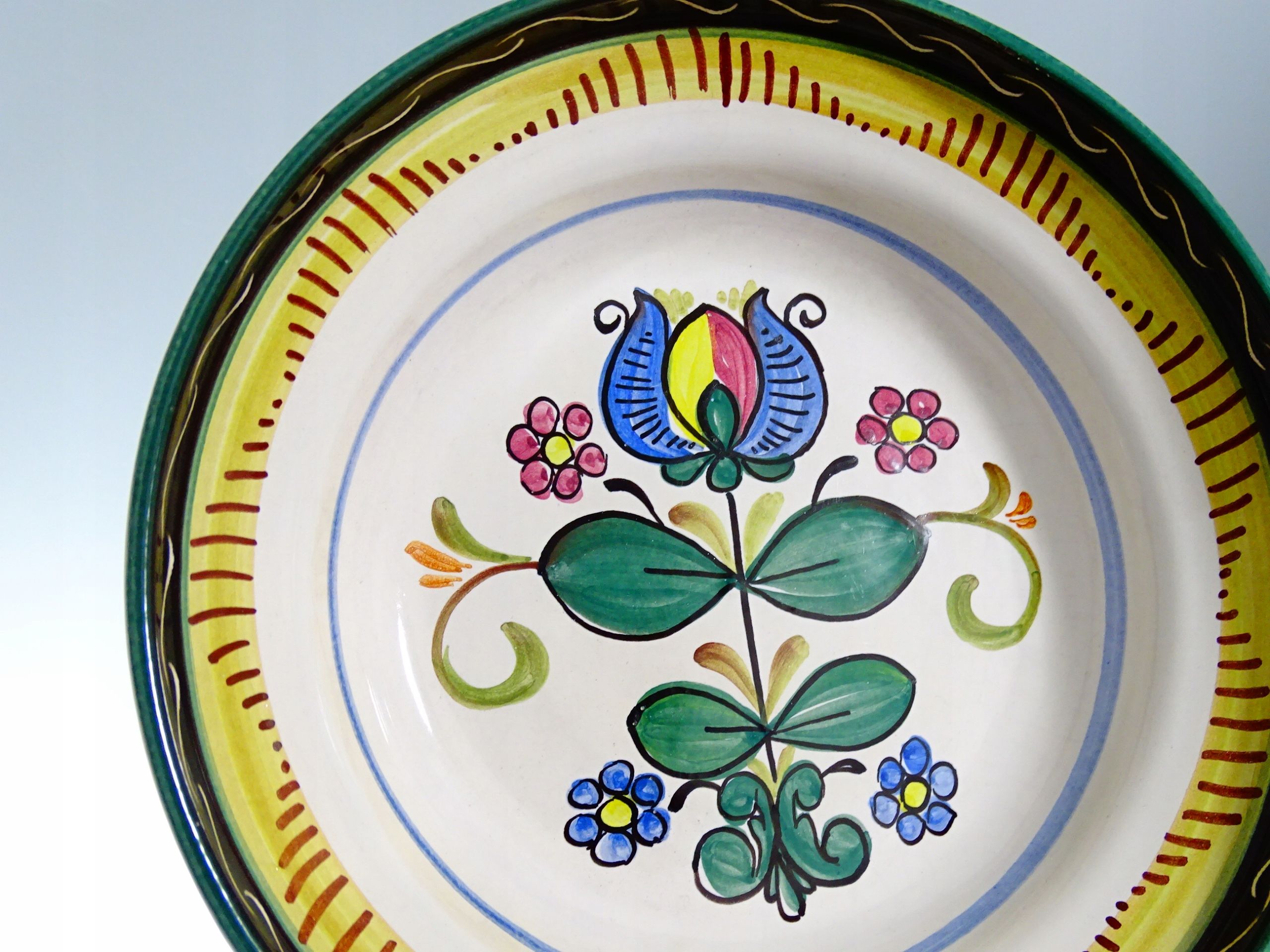 piękna malowana patera ceramiczna austria