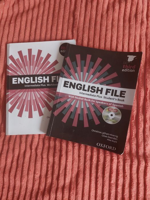 Підручник English file