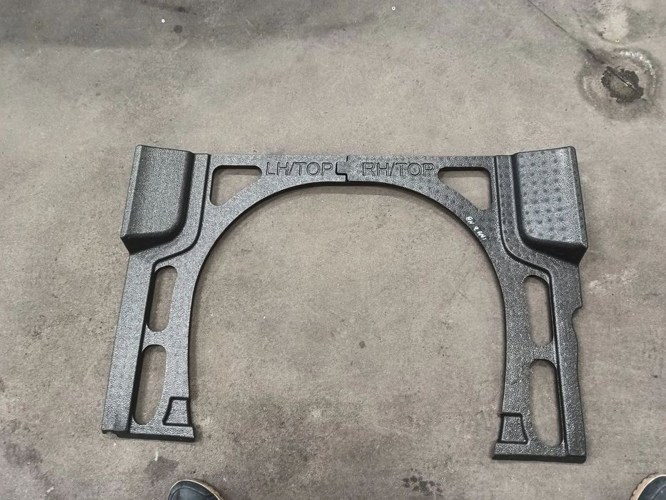 OPEL INSIGNIA B II HATCHBACK WKŁAD STYROPIAN KOŁA ZAPASOWEGO 13486757