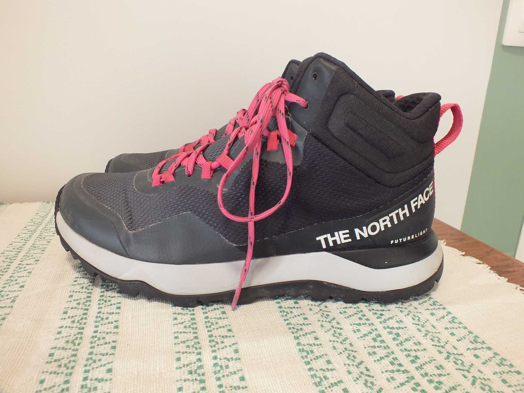 Damskie adidasy The North Face całoroczne nr 41