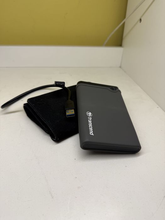 Продам жосткий диск Transcend 1 tb