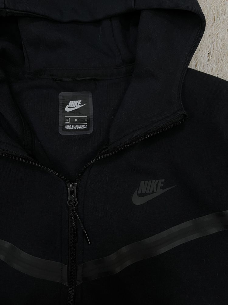 Зіпка Nike Tech Fleece
