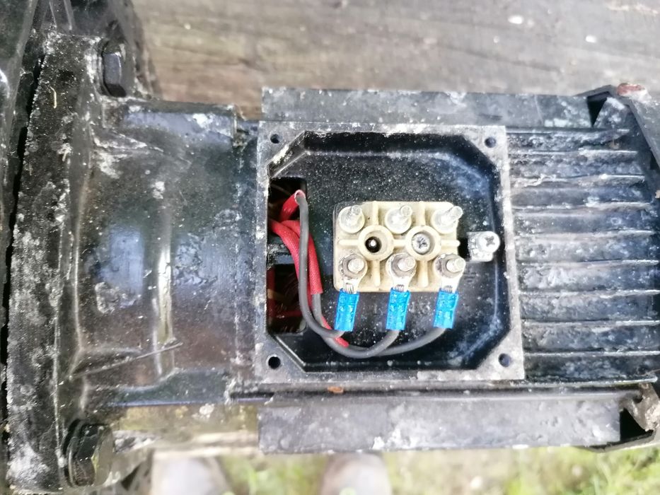 Bomba filtro para piscina trifásico