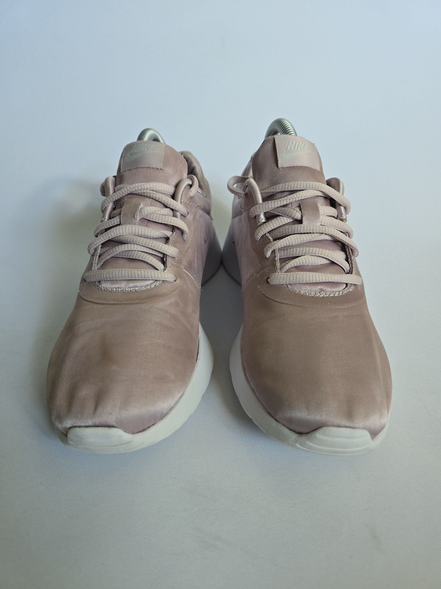 Nike Tanjun Prem r.38