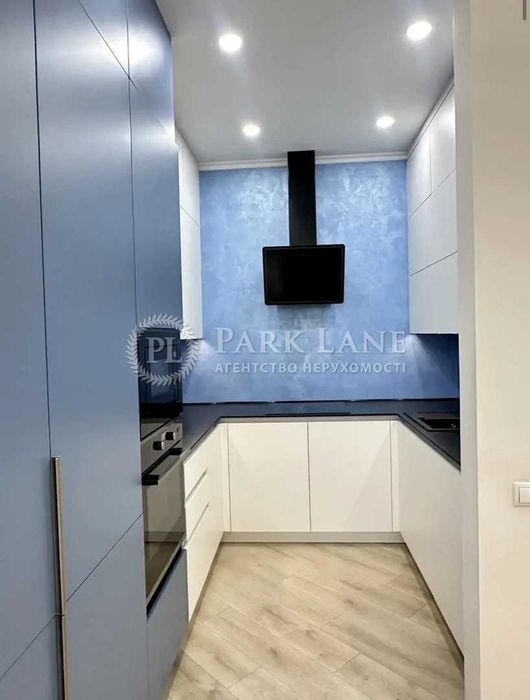 Продам  71м Печерьск