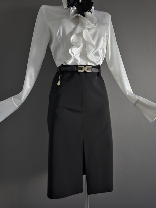 Spódnica ekskluzywna Celyn. b. Rozmiar włoski 44/m