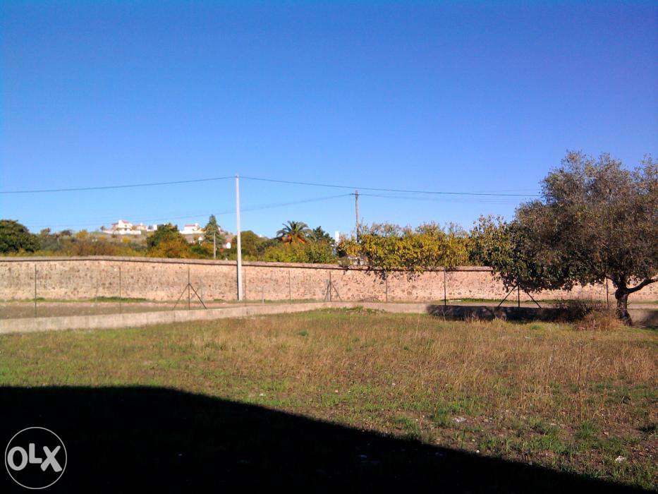 Vende-se terreno urbano 600m2 em elvas