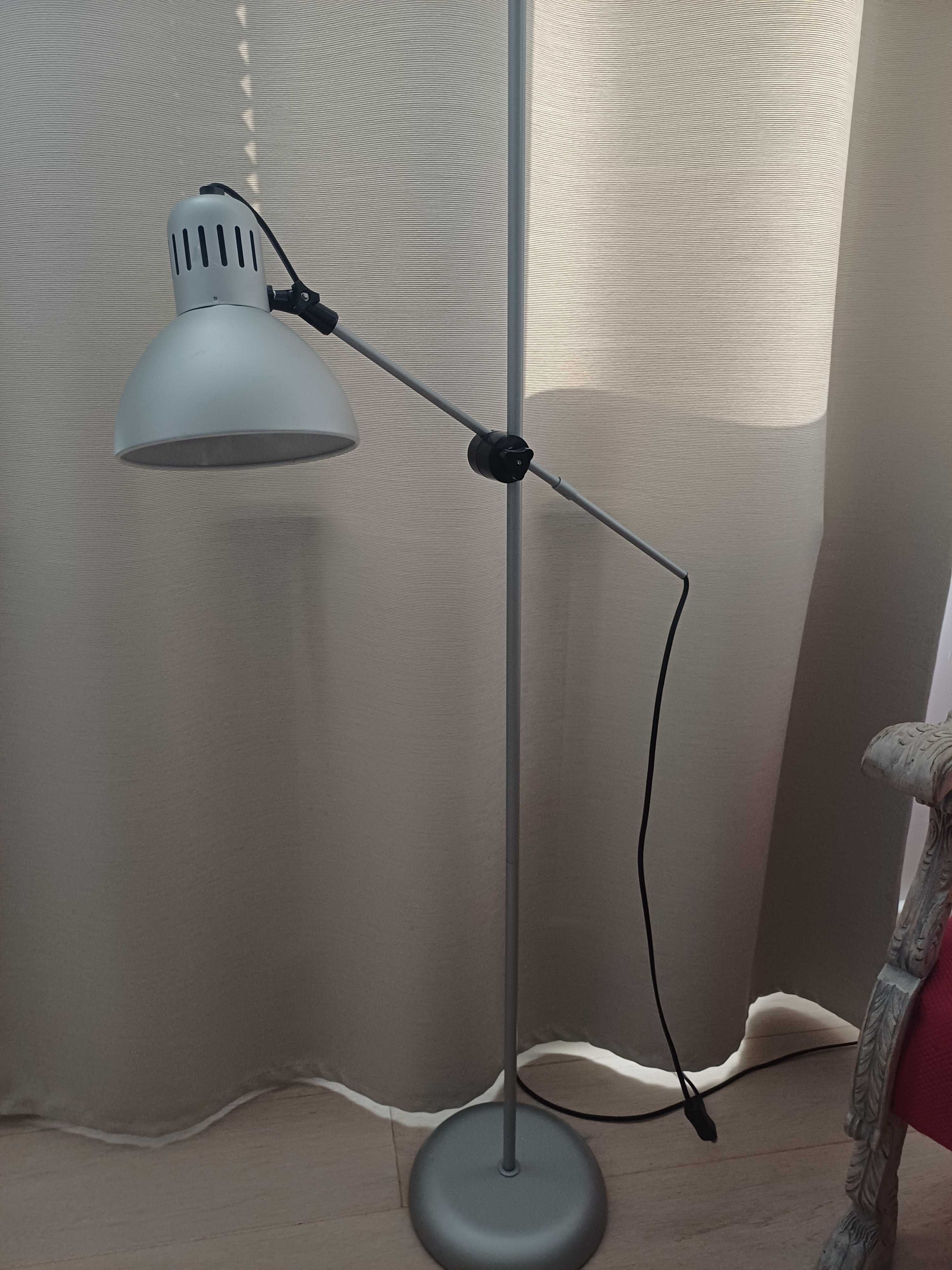 Lampa podpogowa Ikea satyna