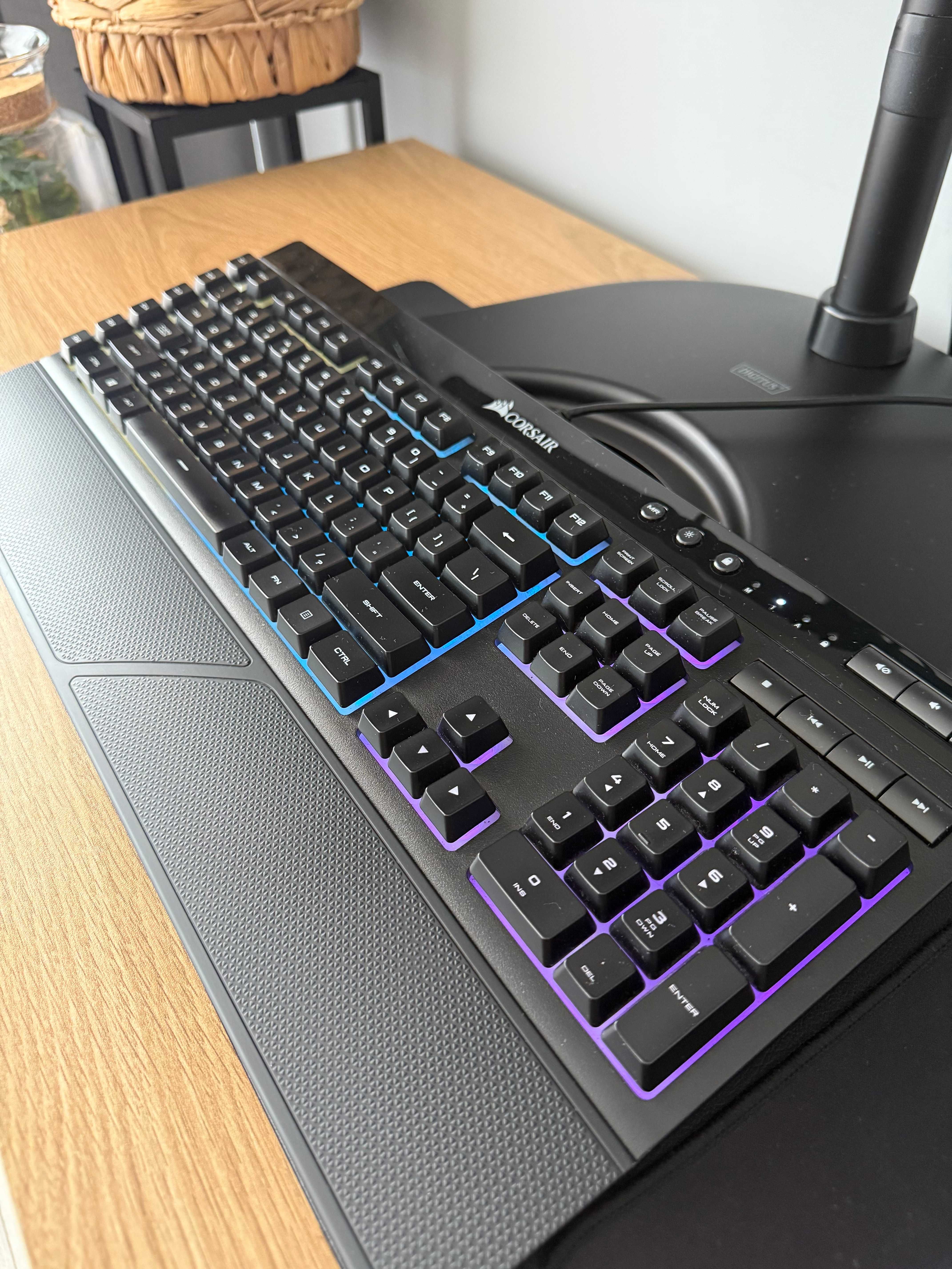 Klawiatura CORSAIR gaming K55 RGB