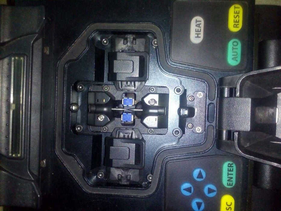 Зварювальний апарат T-108H Fusion Splicer