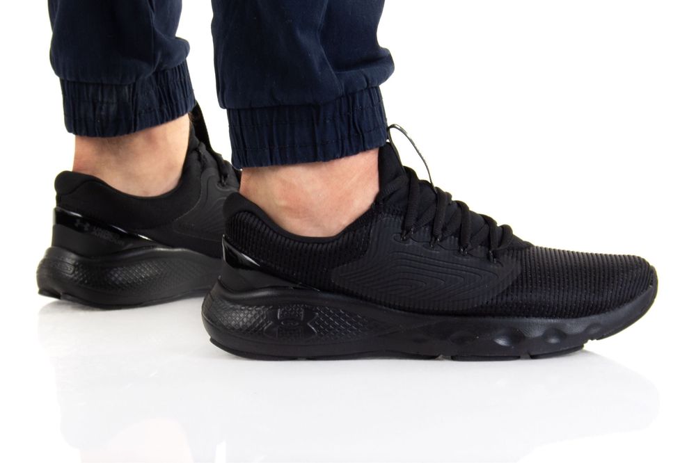Кроссовки Under Armour Charged Vantage 2. Размер 42-47,5