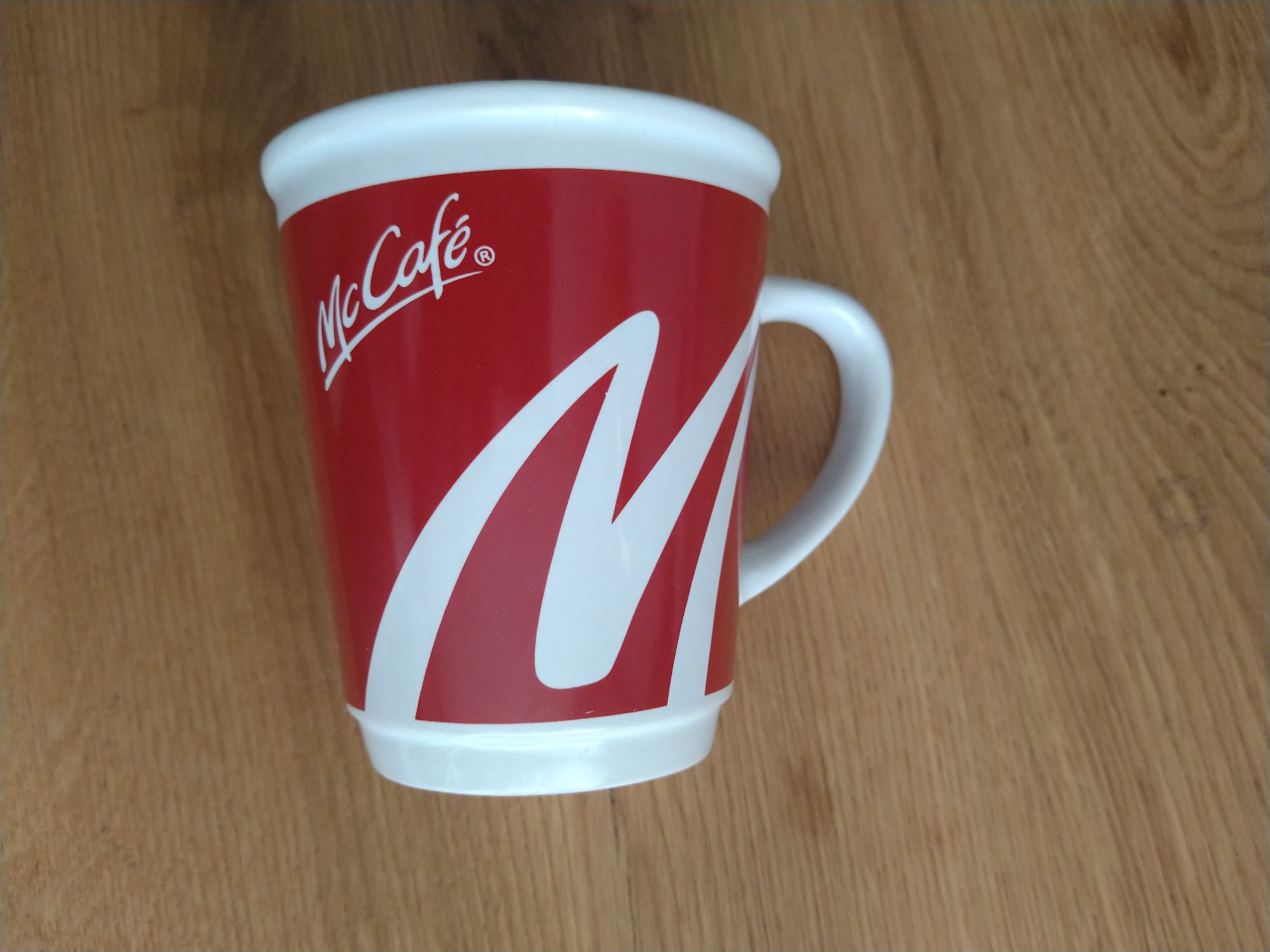 Kubek kolekcjonerski McDonald 2013 czerwony mcdonalds