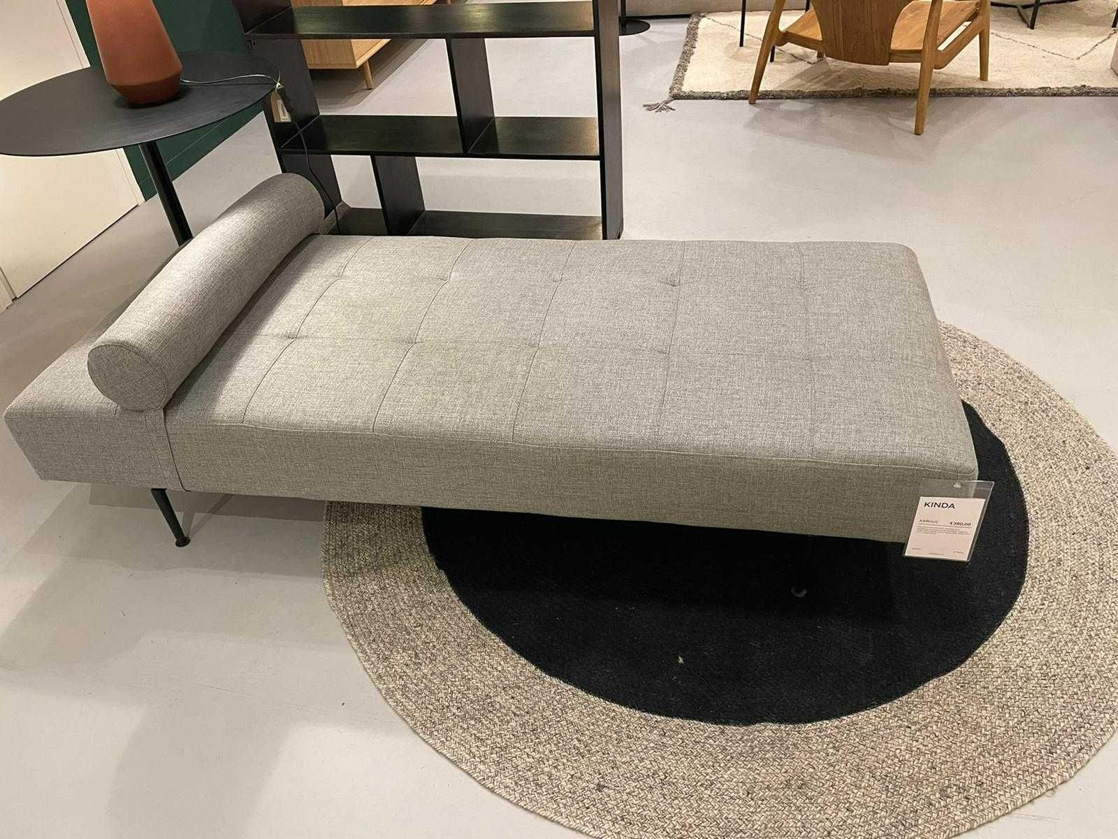 SOFA KINDA "Day Bed" Cinza - Menos de um ano de uso - NOVO