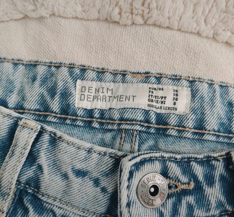 Spodnie jeansowe straight fit 36