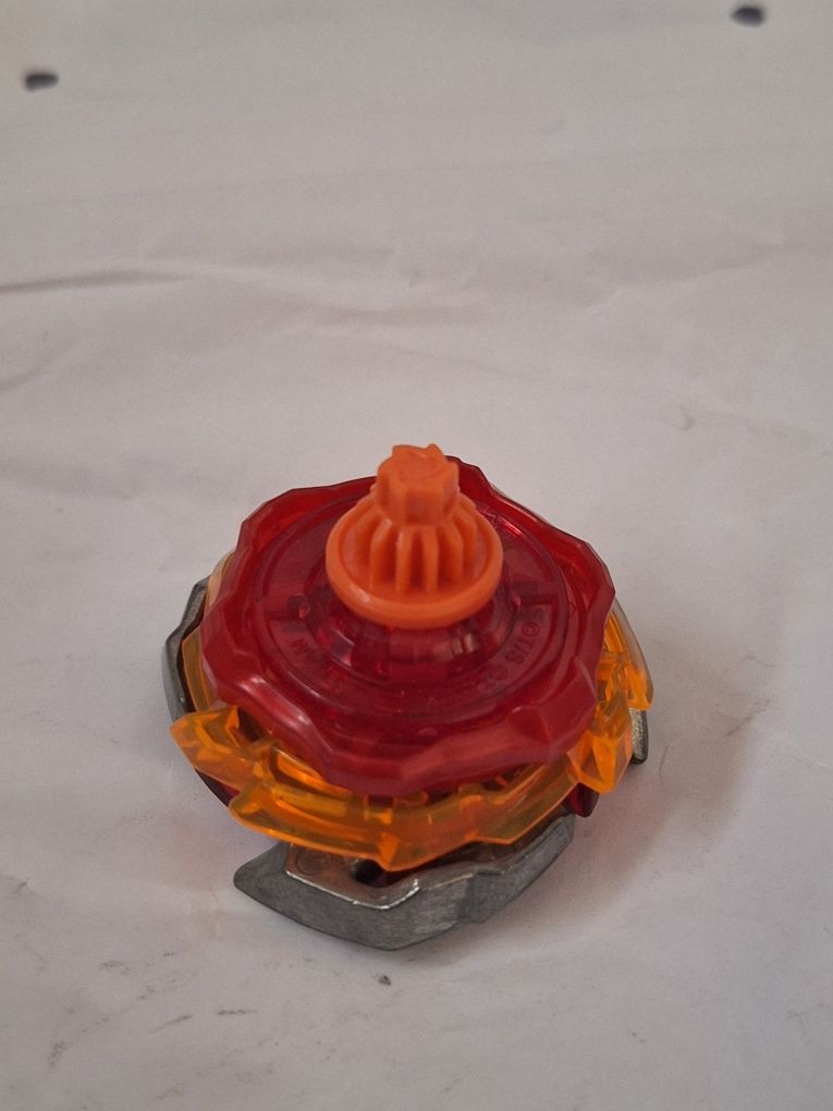 Beyblade X Dran Brave S6-60 V (versão CX-04)
