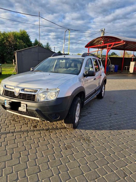 DACIA DUSTER 2011р. 1.6 бензин газ