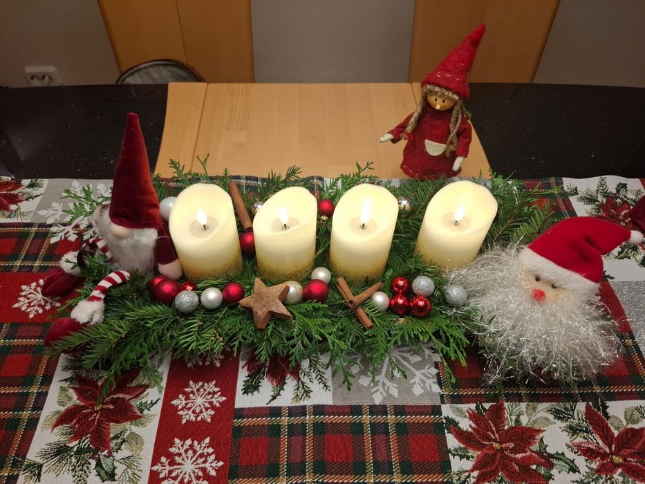 Новорічні прикраси ручної роботи