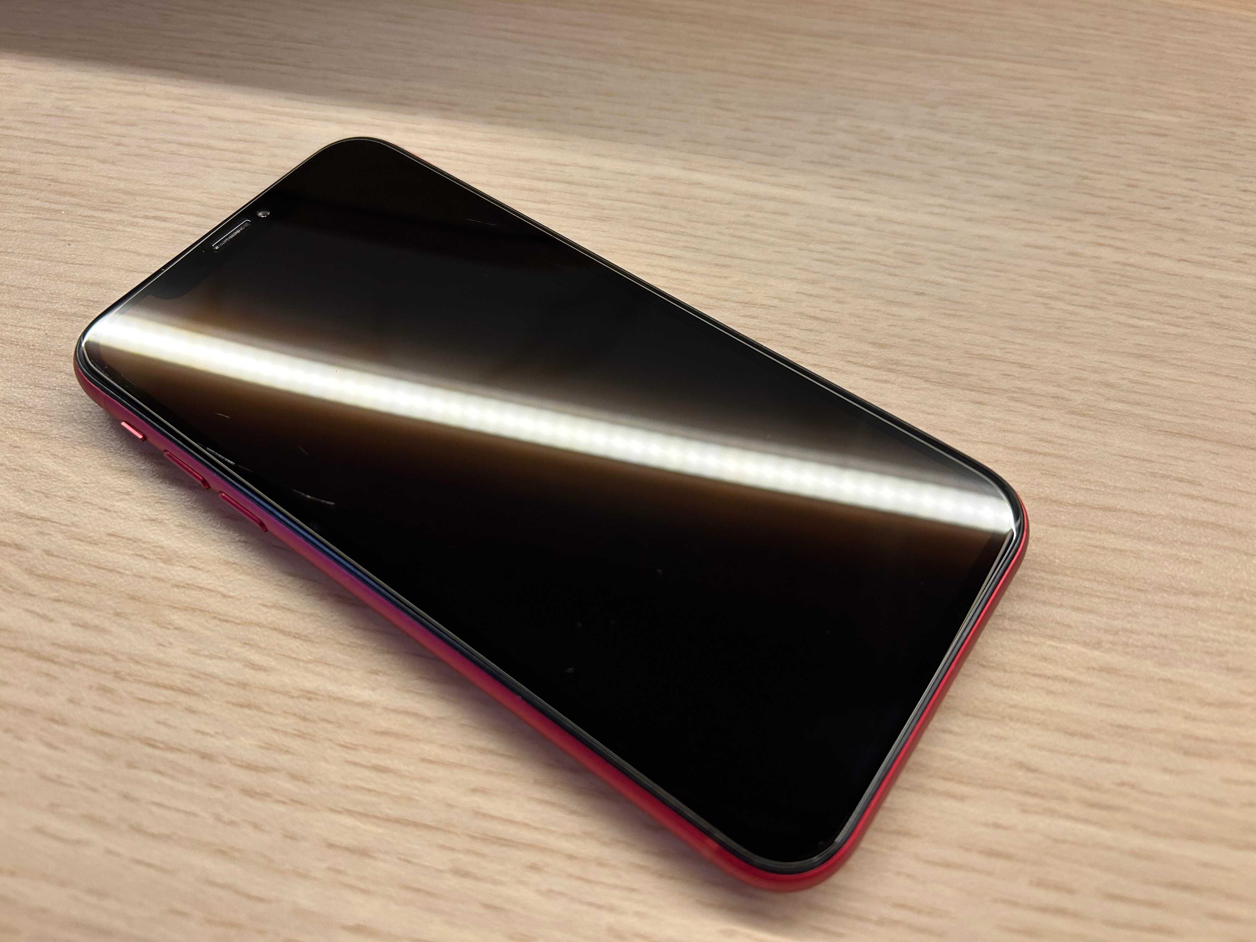 Iphone XR 64GB - Product RED - Zadbany