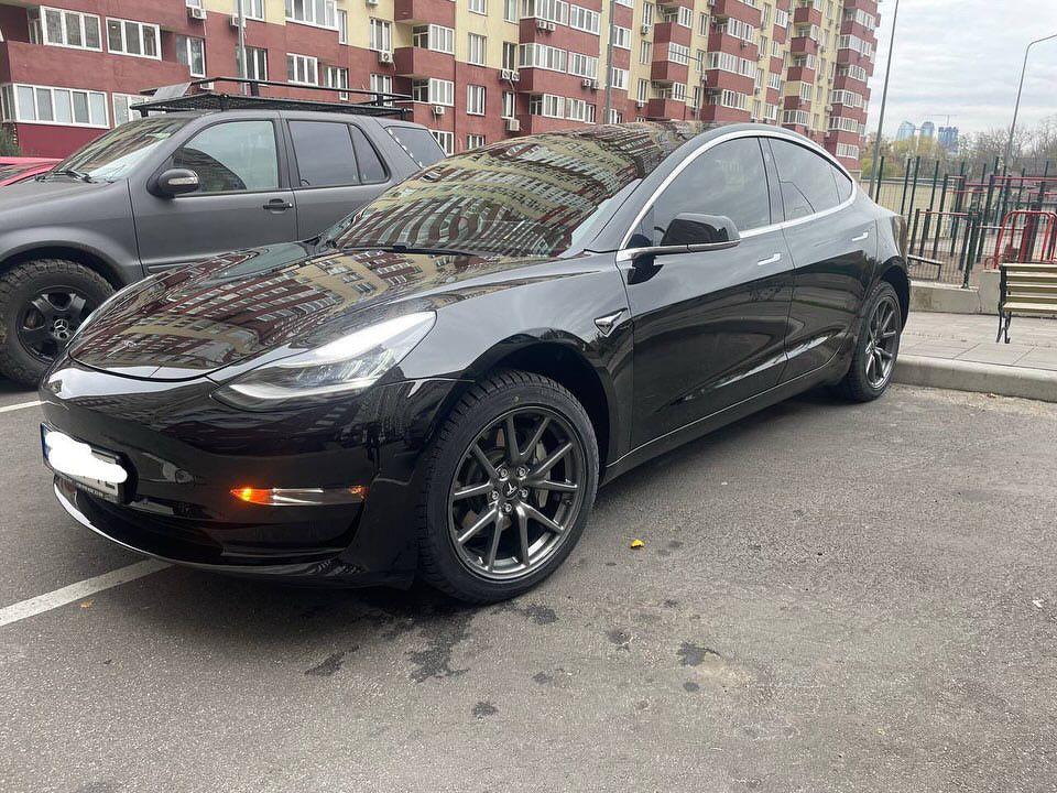 Tesla model 3 оренда