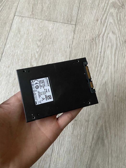 Kingston 240gb SSD Накопичувач sata 3 для ноутбука та комп'ютера