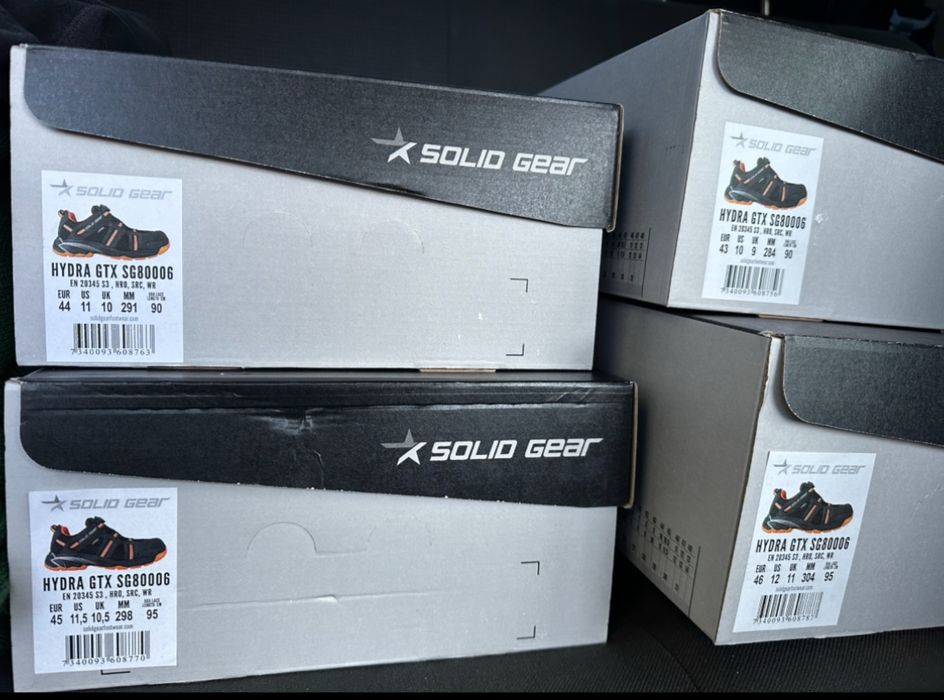 Buty 40 z membraną 41 Gore-Tex 42 Solid Gear 43 Phoenix GTX 44 45