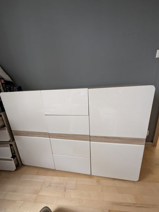 Komoda z szufladami pojemna